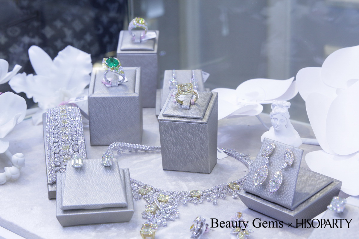 Beauty Gems ‘Because You Are Our Love’