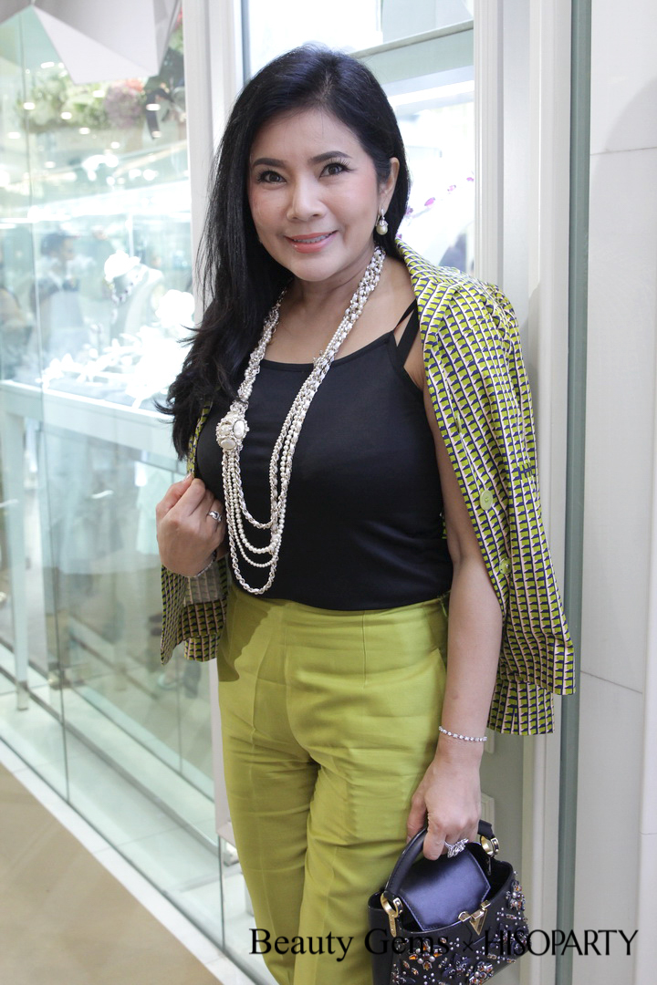 Beauty Gems ‘Because You Are Our Love’
