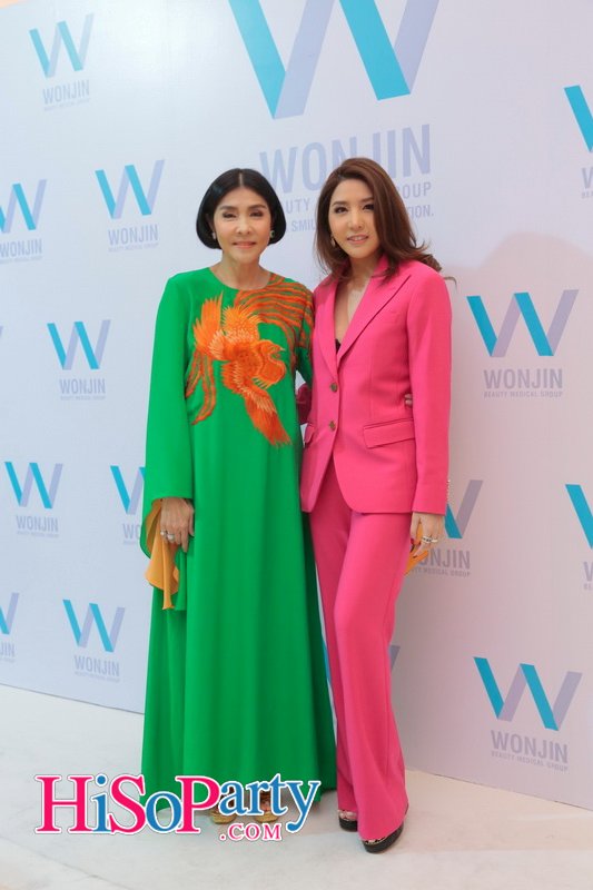 ฉลองเปิด Wonjin @ Central Embassy