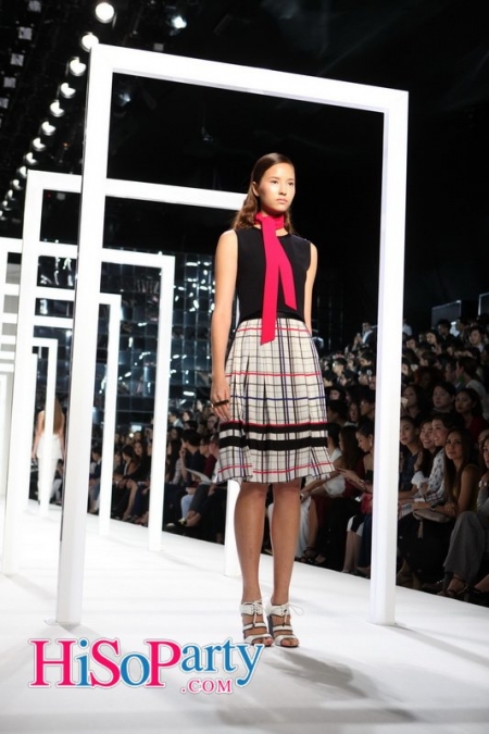 แฟชั่นโชว์เปิดตัวคอลเลคชั่นใหม่ แบรนด์ ASV @Elle Fashion Week 2015 (Runway Focus)