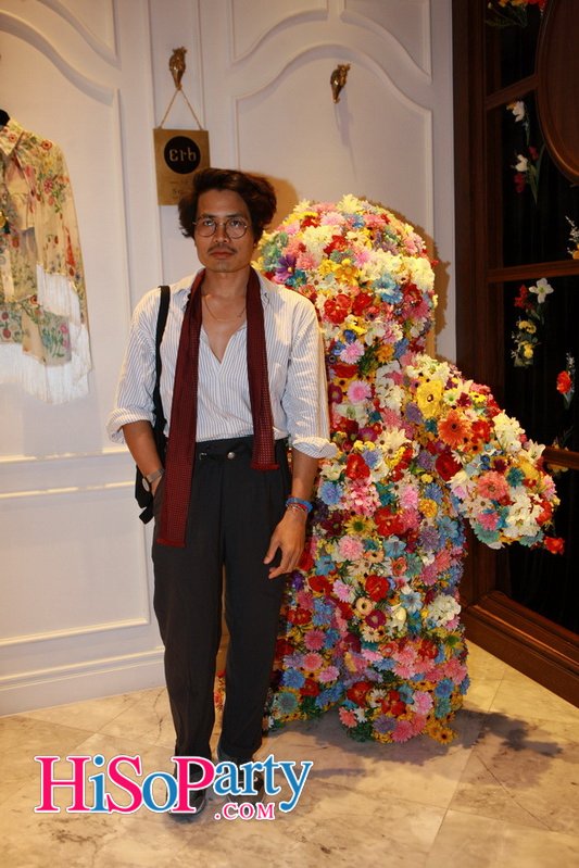 WANDER INTO SRETSIS LABYRINTH