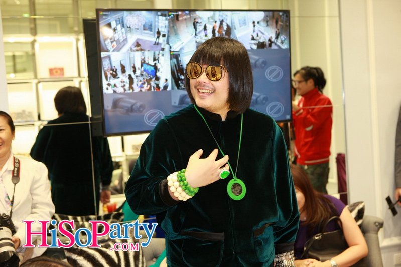 Exclusive visit to Flagship Store and Preview Special Collection ‘Judith Leiber’