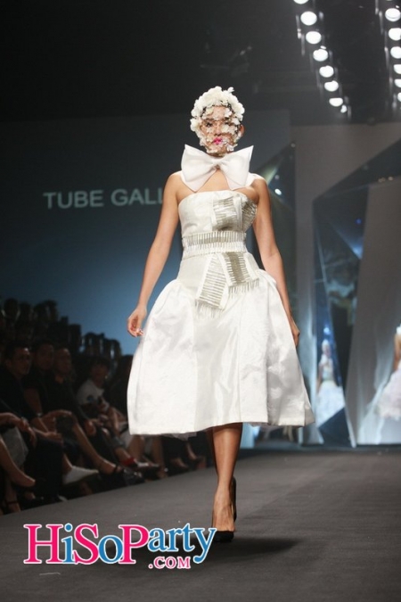 Siam Paragon Bangkok International Fashion Week 2015 – The Prismatic Phenomenon