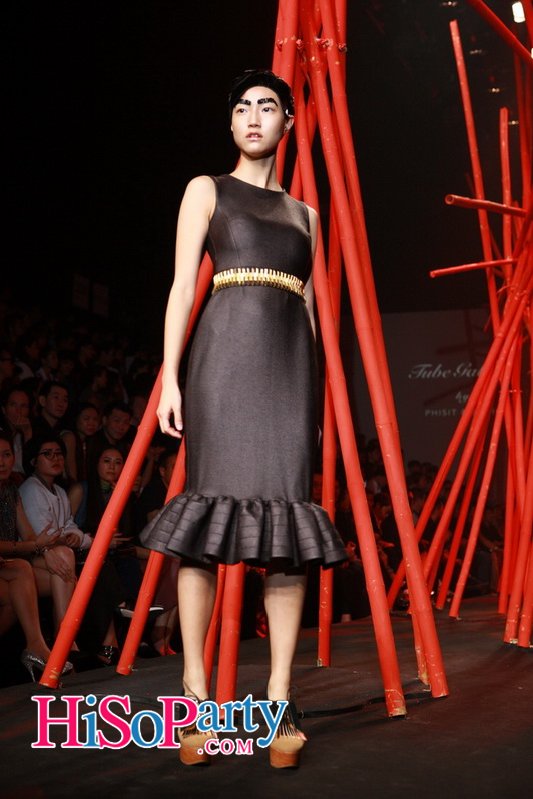Siam Paragon Bangkok International Fashion Week 2015 – Tube Gallery