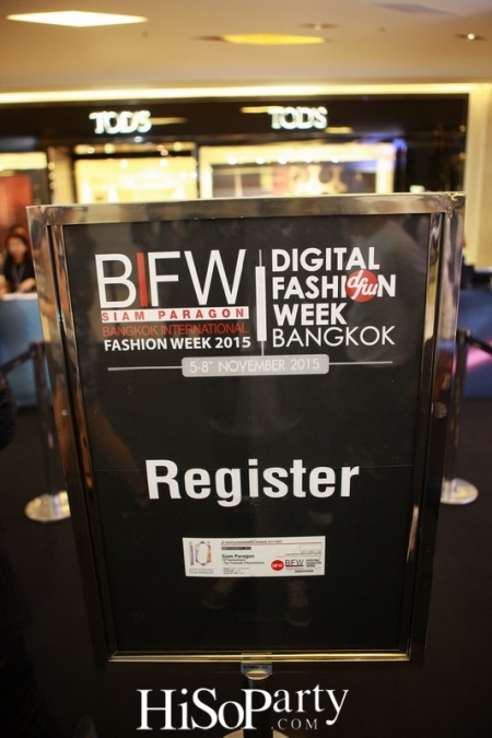 Siam Paragon Bangkok International Fashion Week 2015 – Singha Life