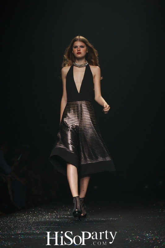 Siam Paragon Bangkok International Fashion Week 2015 – Vatanika presented by Citi