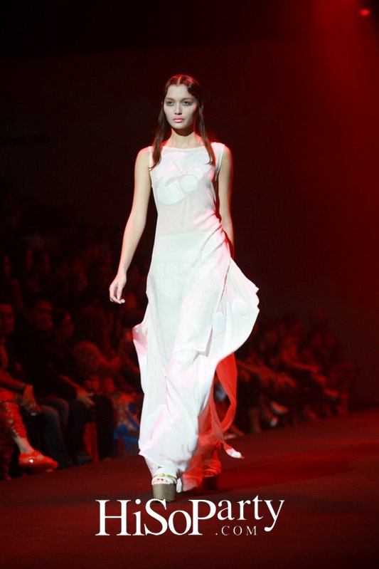 Siam Paragon Bangkok International Fashion Week 2015 – NAGARA