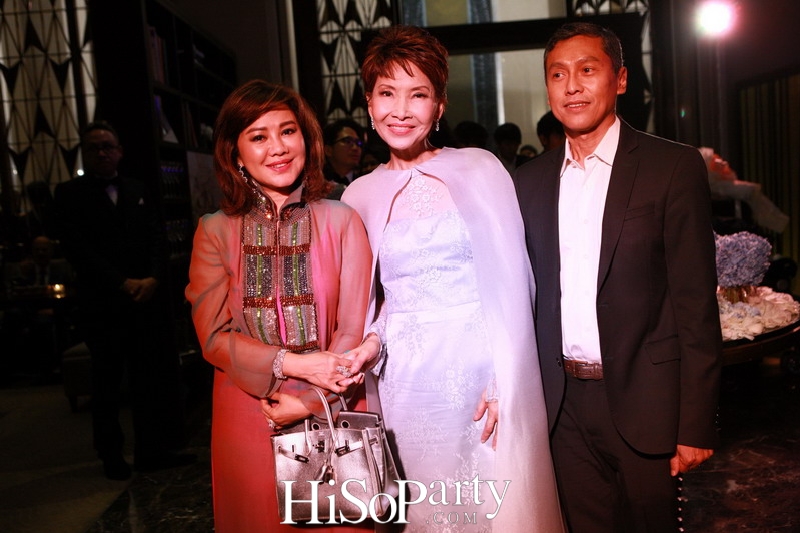 Celebration of ‘LOVE’ : งานฉลองมงคลสมรส ม.ล.นันทิกา วรวรรณ และ เจฟเฟอรี่ คุ๊ก