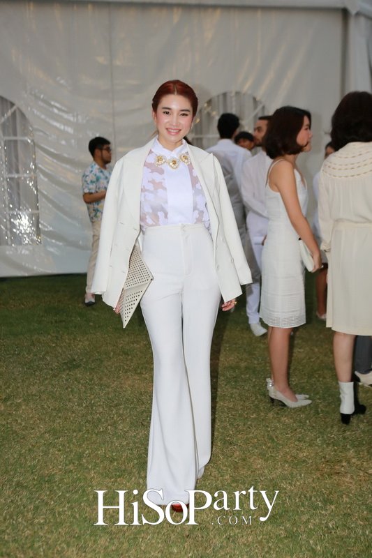 SRETSIS เปิดตัวคอลเลกชั่นล่าสุด ‘Happiness Is…’