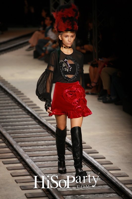 ELLE FASHION WEEK 2016 ‘ANCHAVIKA’