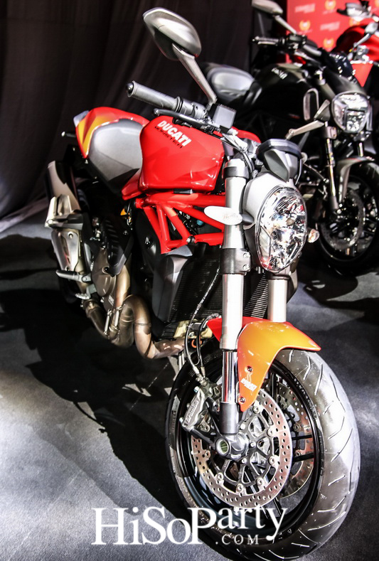 เปิดตัวรถดูคาติในงาน Motor Show 2016