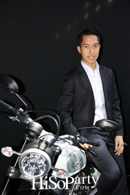 เปิดตัวรถดูคาติในงาน Motor Show 2016