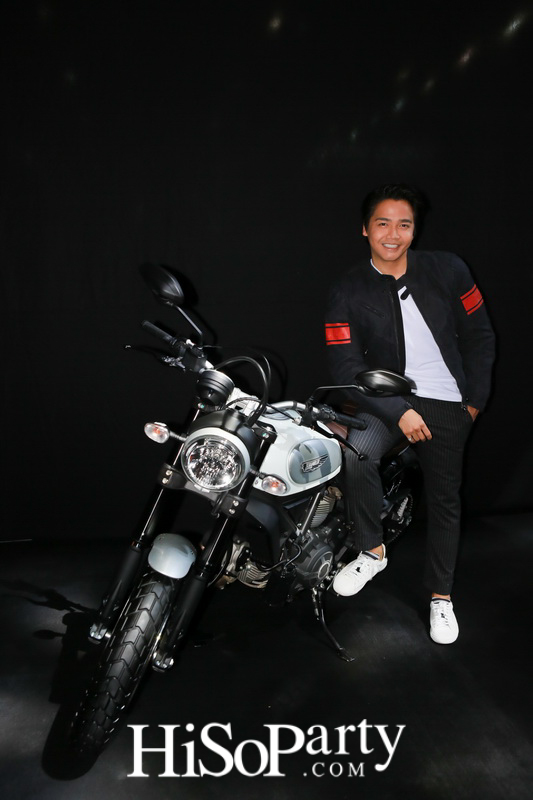 เปิดตัวรถดูคาติในงาน Motor Show 2016