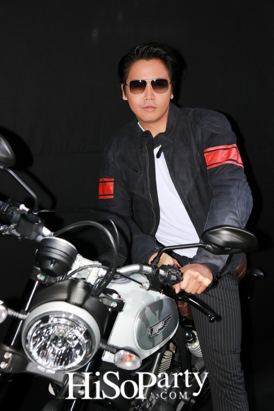 เปิดตัวรถดูคาติในงาน Motor Show 2016