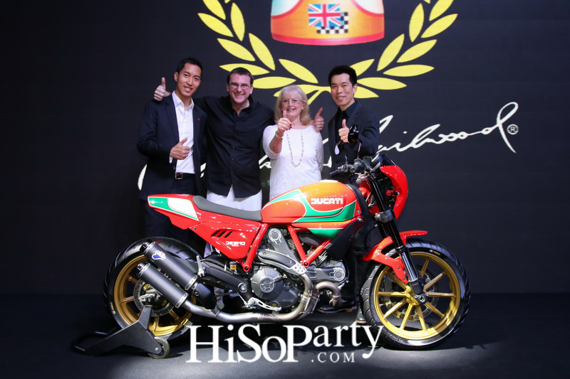 เปิดตัวรถดูคาติในงาน Motor Show 2016