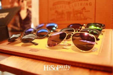 Press preview of the new sunglasses collection of SPECS REPUBLIC