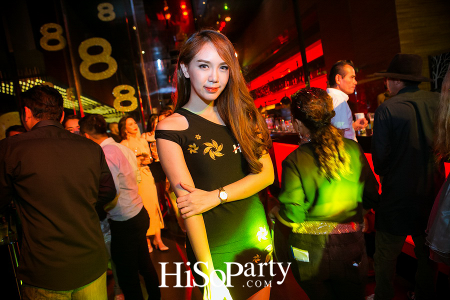 8th Anniversary Long Table