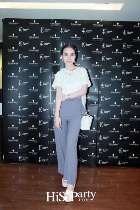 งานเปิดตัวเทรนด์ Essential Looks Autumn/Winter 2016 : Flex Collections