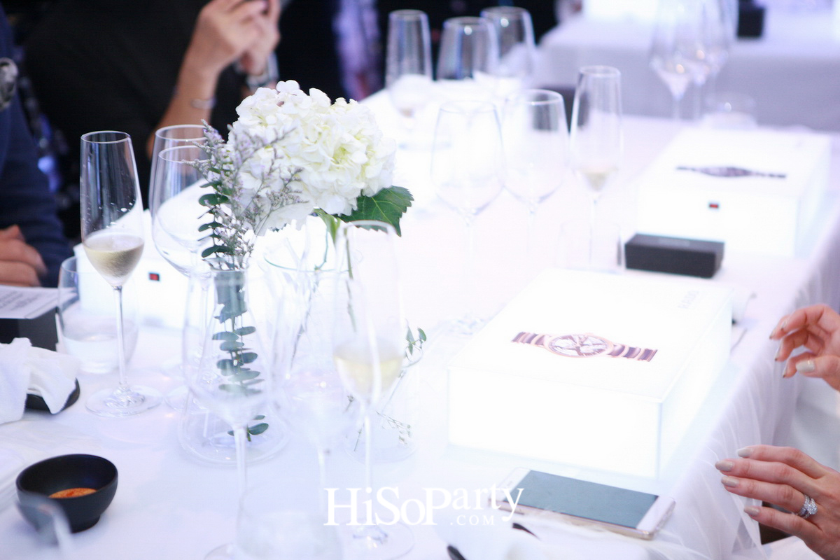 RADO เอ็กซ์คลูซีฟ ซิทดาวน์ ดินเนอร์