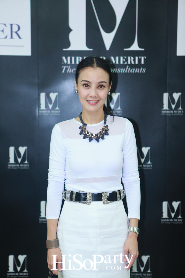 เพราะภาพลักษณ์ดีแบบมืออาชีพสร้างได้ กับ “MIRROR MERIT The Image Consultants” Preferred Partner The English Manner
