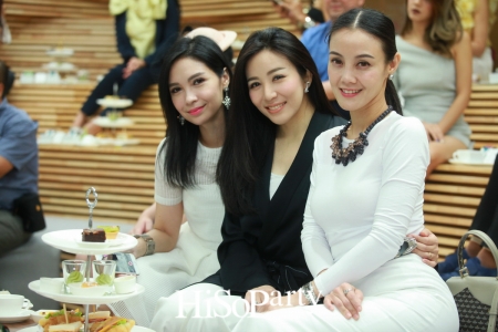 เพราะภาพลักษณ์ดีแบบมืออาชีพสร้างได้  กับ “MIRROR MERIT The Image Consultants”  Preferred Partner The English Manner