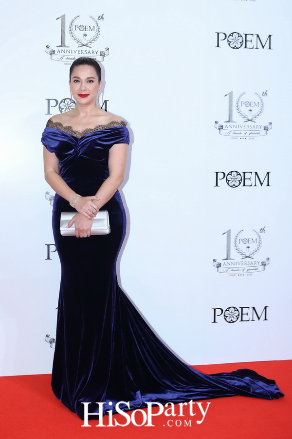 POEM จัดแฟชั่นโชว์ครั้งยิ่งใหญ่ เฉลิมฉลองครบรอบ 10 ปี