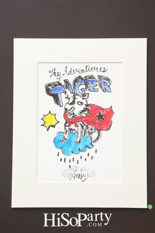 เปิดตัวหนังสือภาพ ‘ENVOL by Ploy Chariyaves’