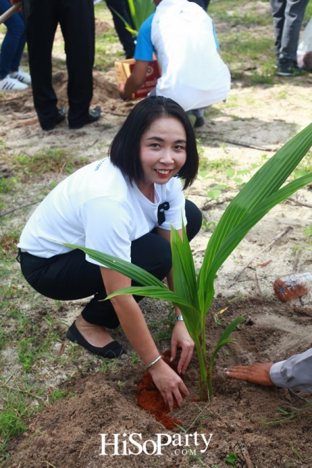 บางกอกแอร์เวย์สจัดกิจกรรม ‘ปลูกต้นมะพร้าวเพื่อเกาะสมุย’