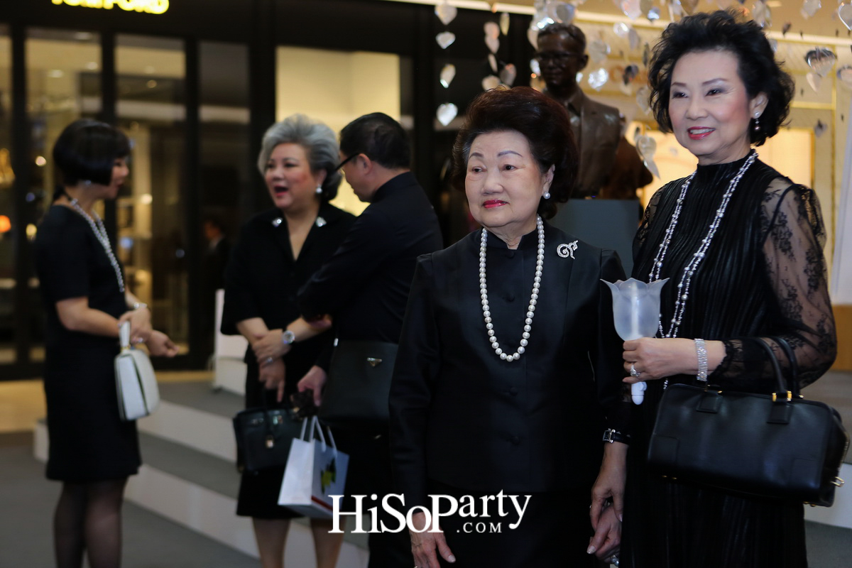 ในหลวง...ในดวงใจราษฎร์ : KING OF OUR HEARTS