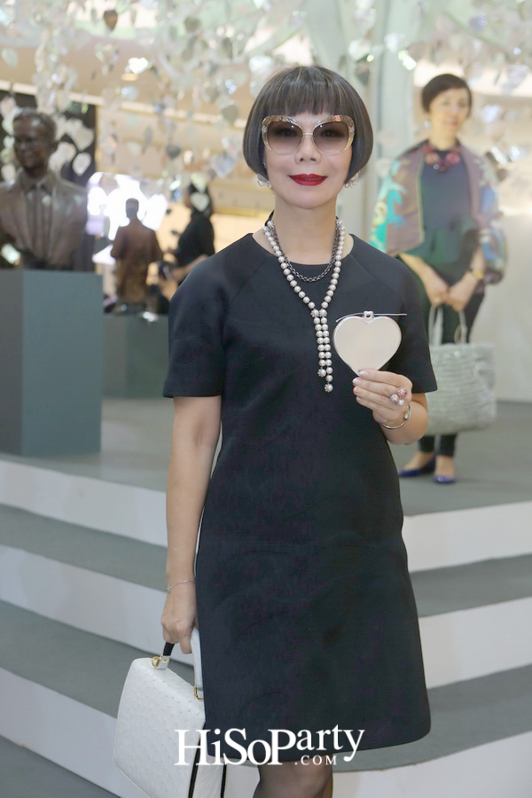 ในหลวง...ในดวงใจราษฎร์ : KING OF OUR HEARTS