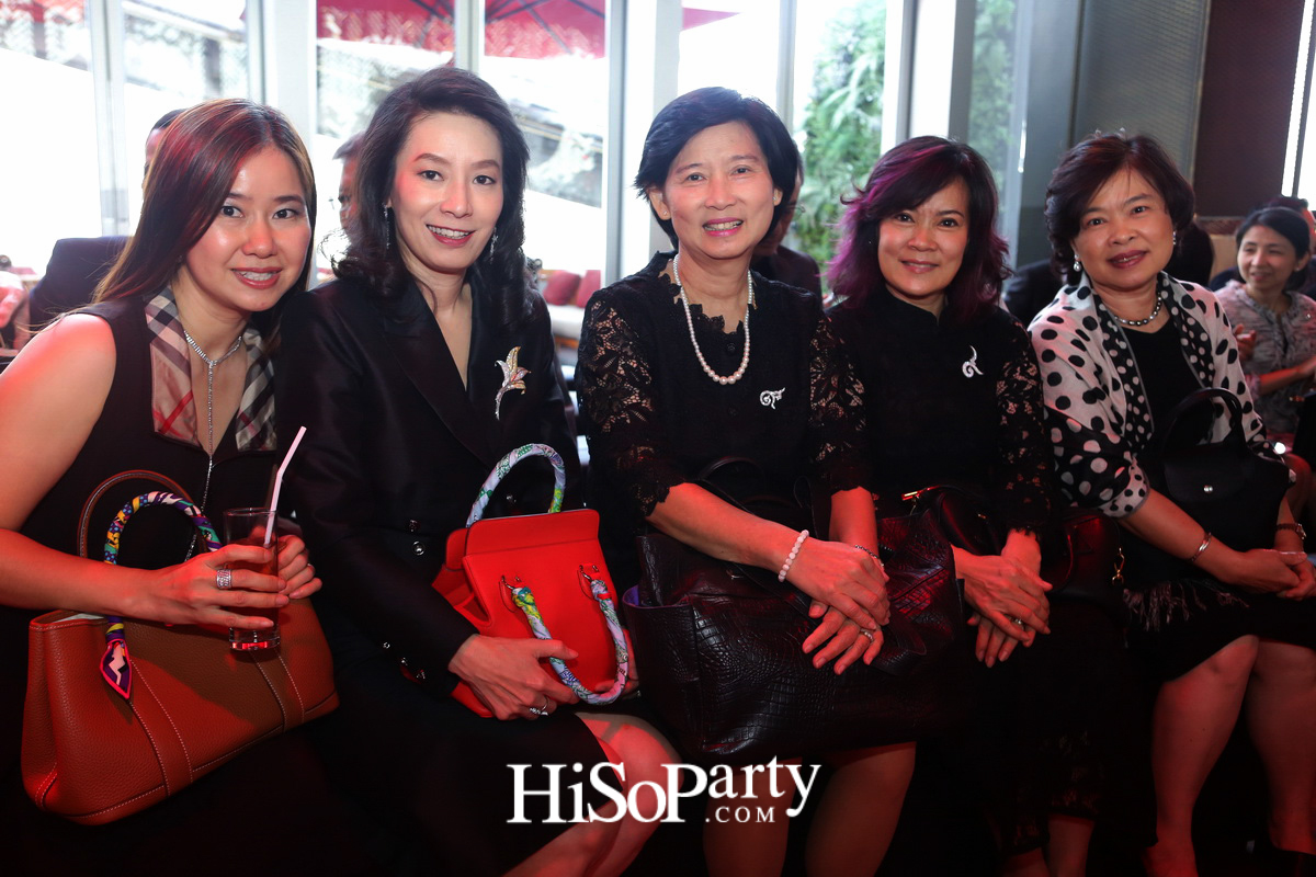 พญา (PHYA) แบรนด์กระเป๋าหนังสุดหรู จัดแฟชั่นโชว์ Debut Collection