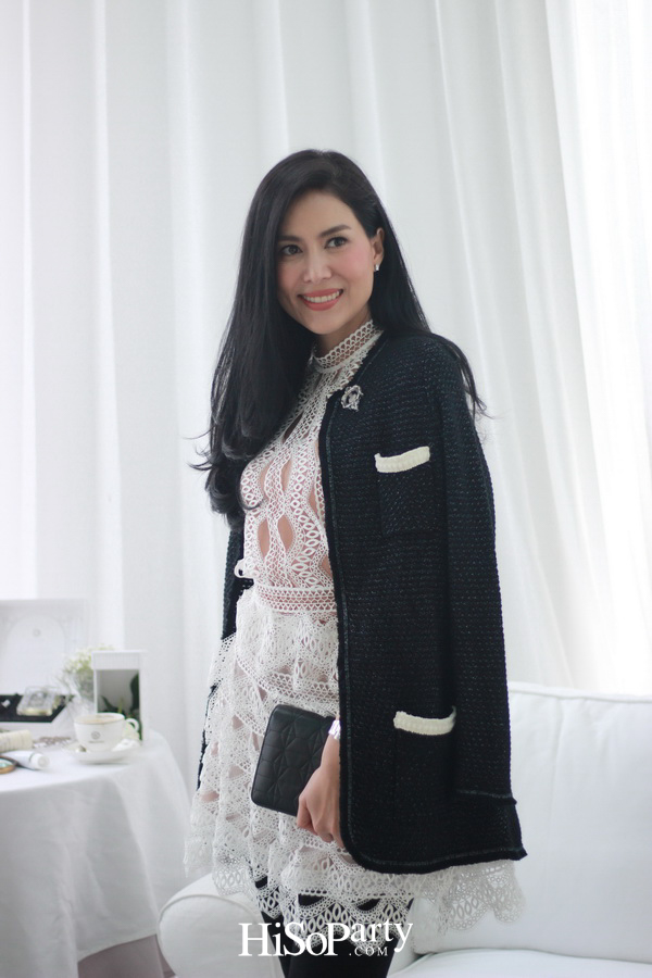 เปิดตัวเสื้อผ้าคอลเลกชั่นใหม่ 'Pure Magic'