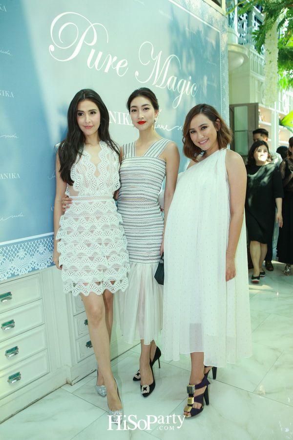 เปิดตัวเสื้อผ้าคอลเลกชั่นใหม่ 'Pure Magic'