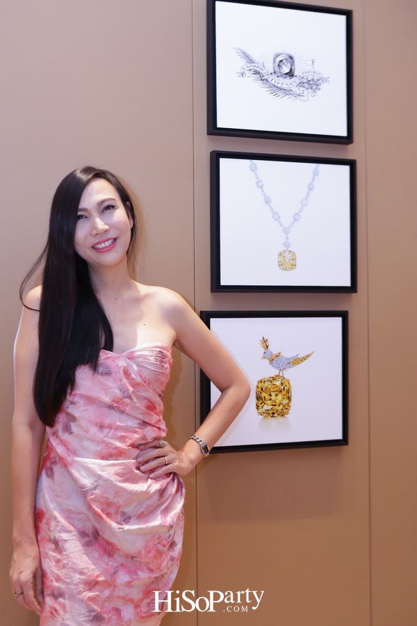 TIFFANY & CO. Love is ‘Finding The One’ (Present That is)