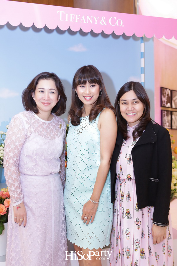 TIFFANY & CO. Love is ‘Finding The One’ (Present That is)