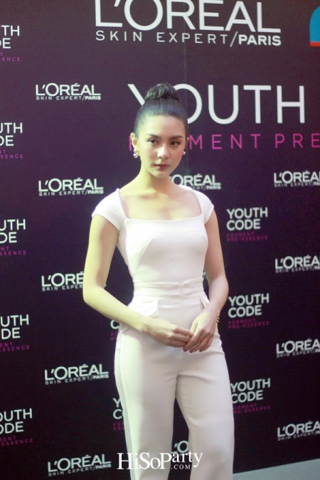 L'Oreal Youth Code, Switch On Your Skin