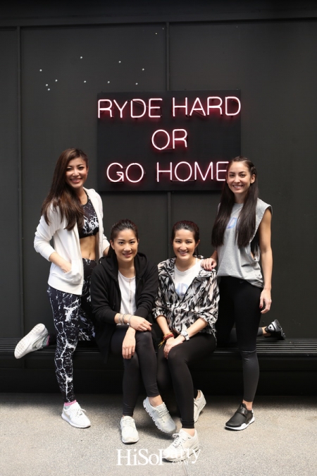 สาวเฮลท์ตี้เชิญมาเบิร์นกันให้สะใจที่ RYDE (ไรด์) สตูดิโอปั่นจักรยานแห่งใหม่ใจกลางเมือง!