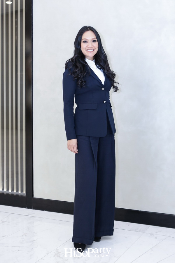 Emporio Armani: Spring/Summer 2017 Collection by Styling Specialists from Milan