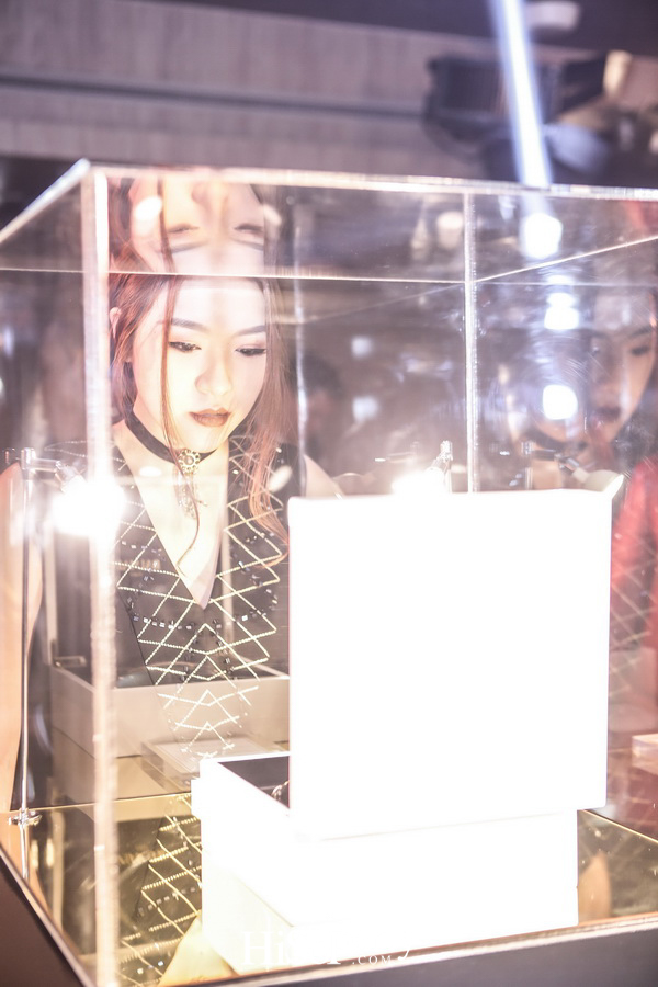 BALMAIN Rosie Vintage Gold Edition Exclusive Launch Party