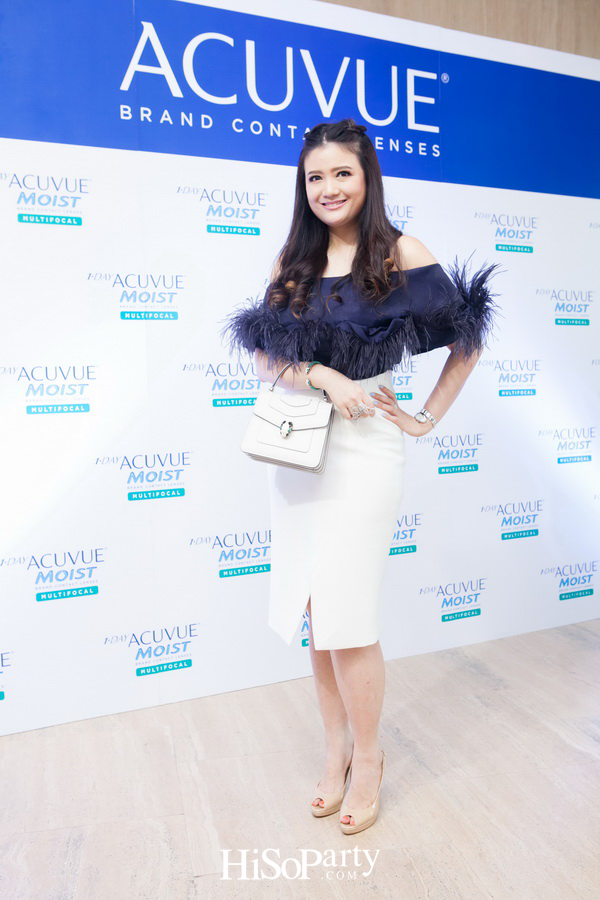 1 – Day Multifocal Contact Lenses