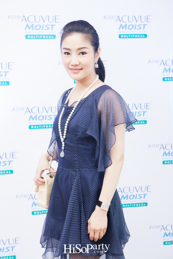 1 – Day Multifocal Contact Lenses