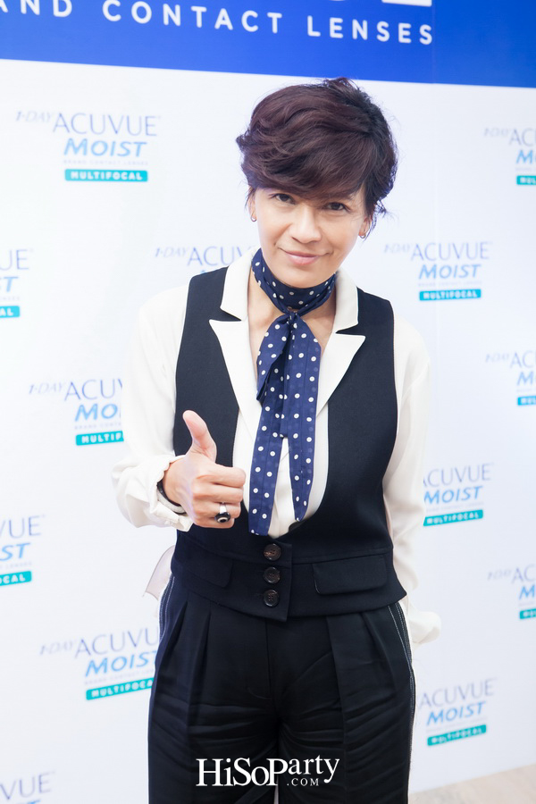 1 – Day Multifocal Contact Lenses