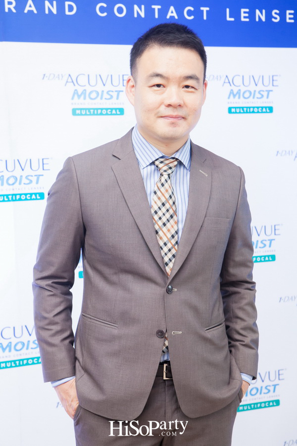 1 – Day Multifocal Contact Lenses