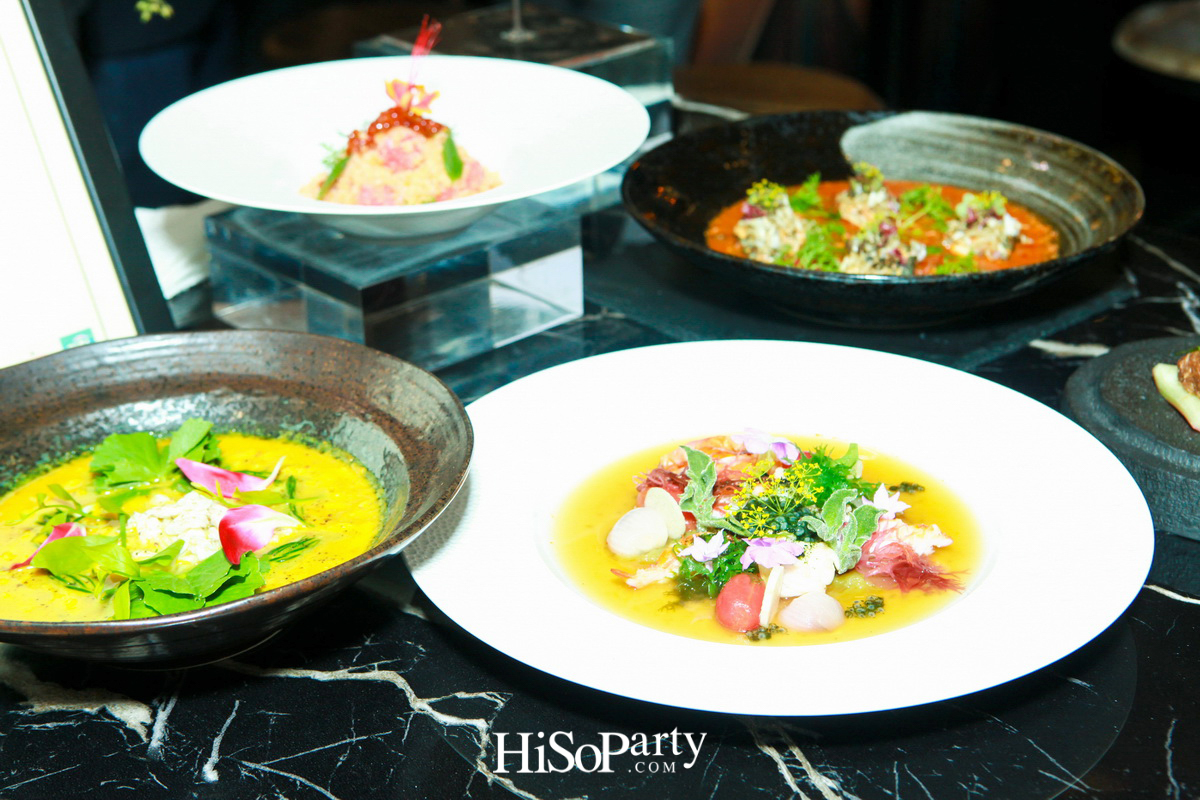 Gaysorn Food Village