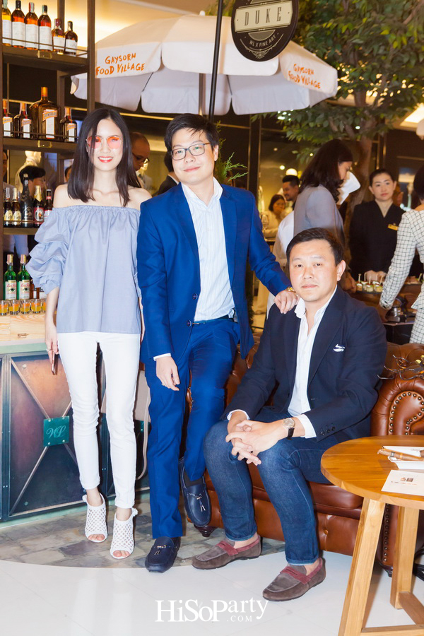 Gaysorn Food Village