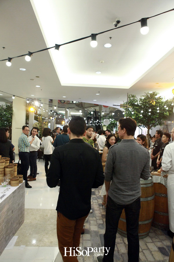 Gaysorn Food Village