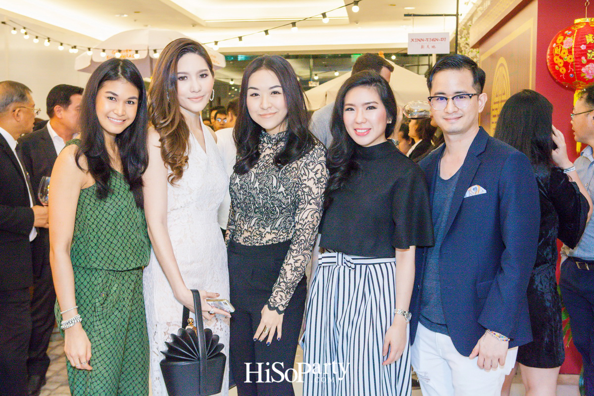 Gaysorn Food Village