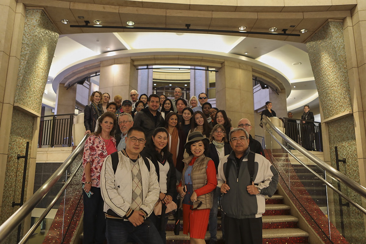 ‘บัตรมาสเตอร์การ์ด’ จับมือ ‘ห้างเซ็นทรัล’ พา 6 ผู้โชคดีร่วมงานระดับโลก 59th GRAMMY Awards®