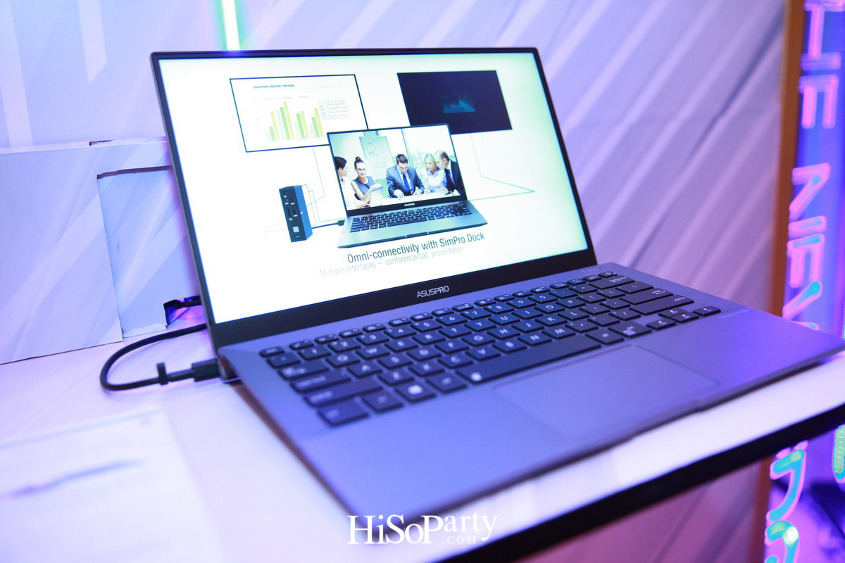 ASUS เปิดตัวแล็ปท็อปซีรีย์ที่บางที่สุดในโลก