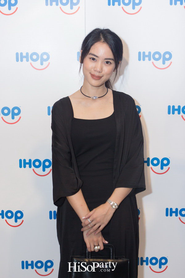 เปิดตัว IHOP (ไอฮอป) สุดยอดร้านแพนเค้กอร่อยระดับโลกสาขาแรกในประเทศไทย